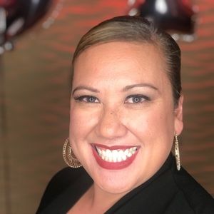 Meet your Posher, Marivic